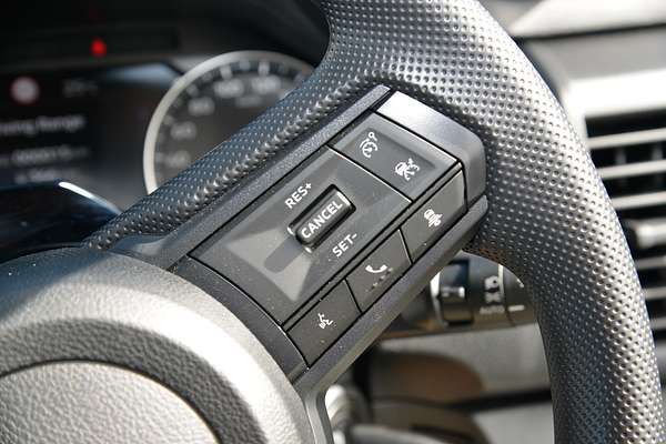 2025 Mitsubishi Triton GLX+ MV 4X4 thumb-14