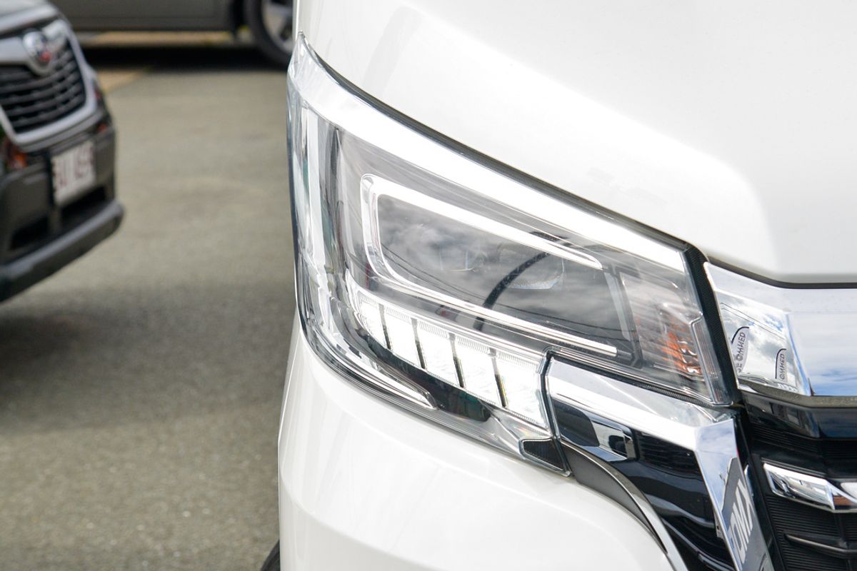 2021 Toyota Granvia GDH303R