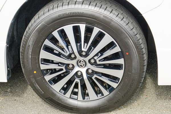 2021 Toyota Granvia GDH303R thumb-3