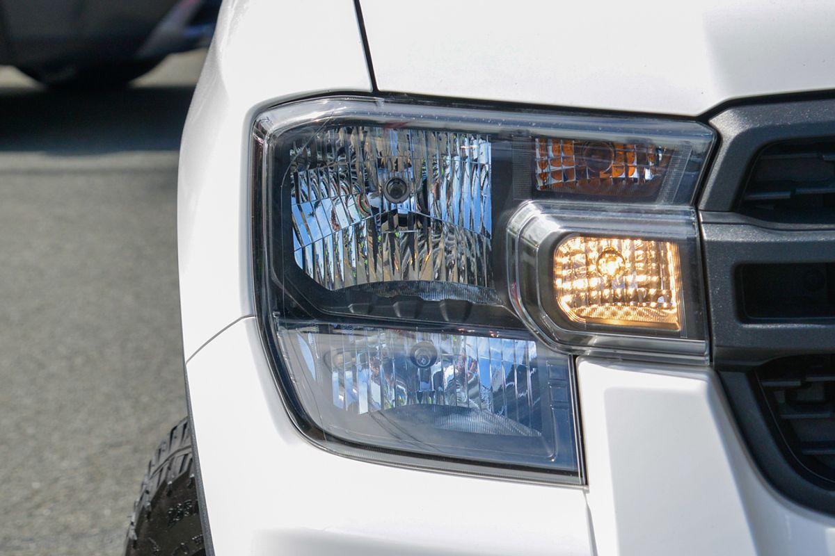 2023 Ford Ranger XL 4X4 2.0L