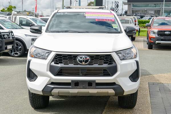 2025 Toyota Hilux SR GUN126R 4X4 thumb-2