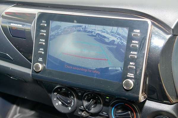 2025 Toyota Hilux SR GUN126R 4X4 thumb-12