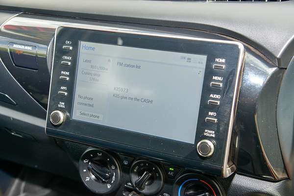 2025 Toyota Hilux SR GUN126R 4X4 thumb-13