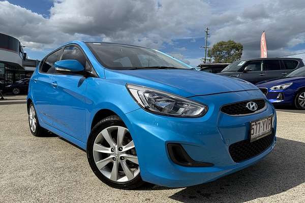 2018 Hyundai Accent Sport RB6