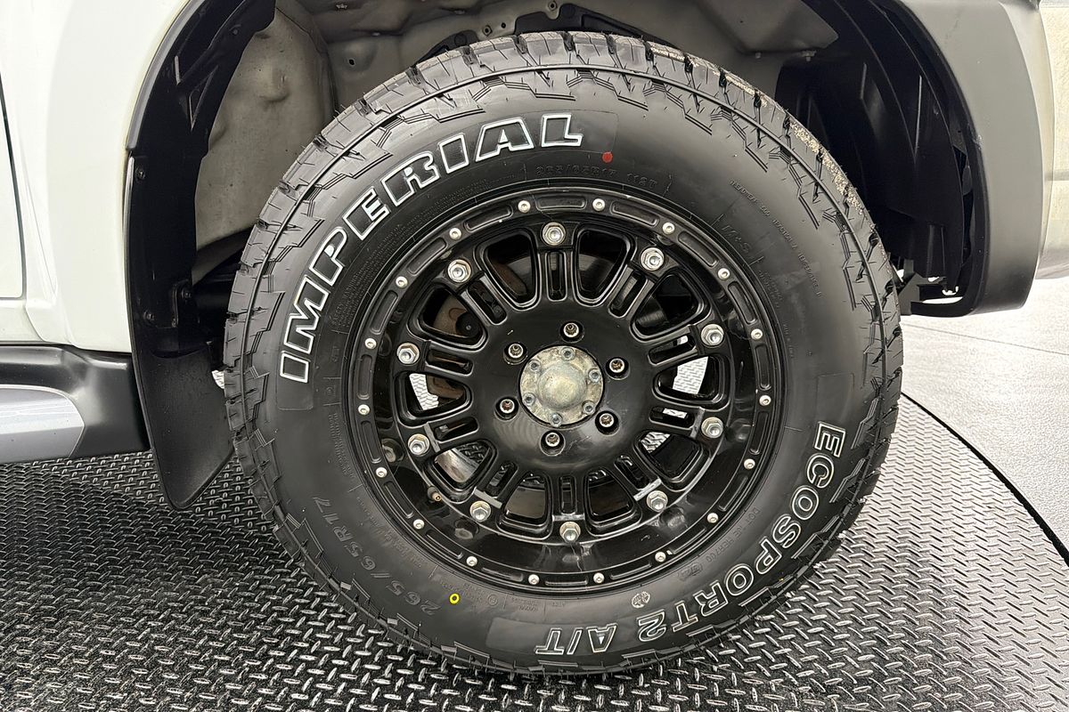 2017 Isuzu MU-X LS-T