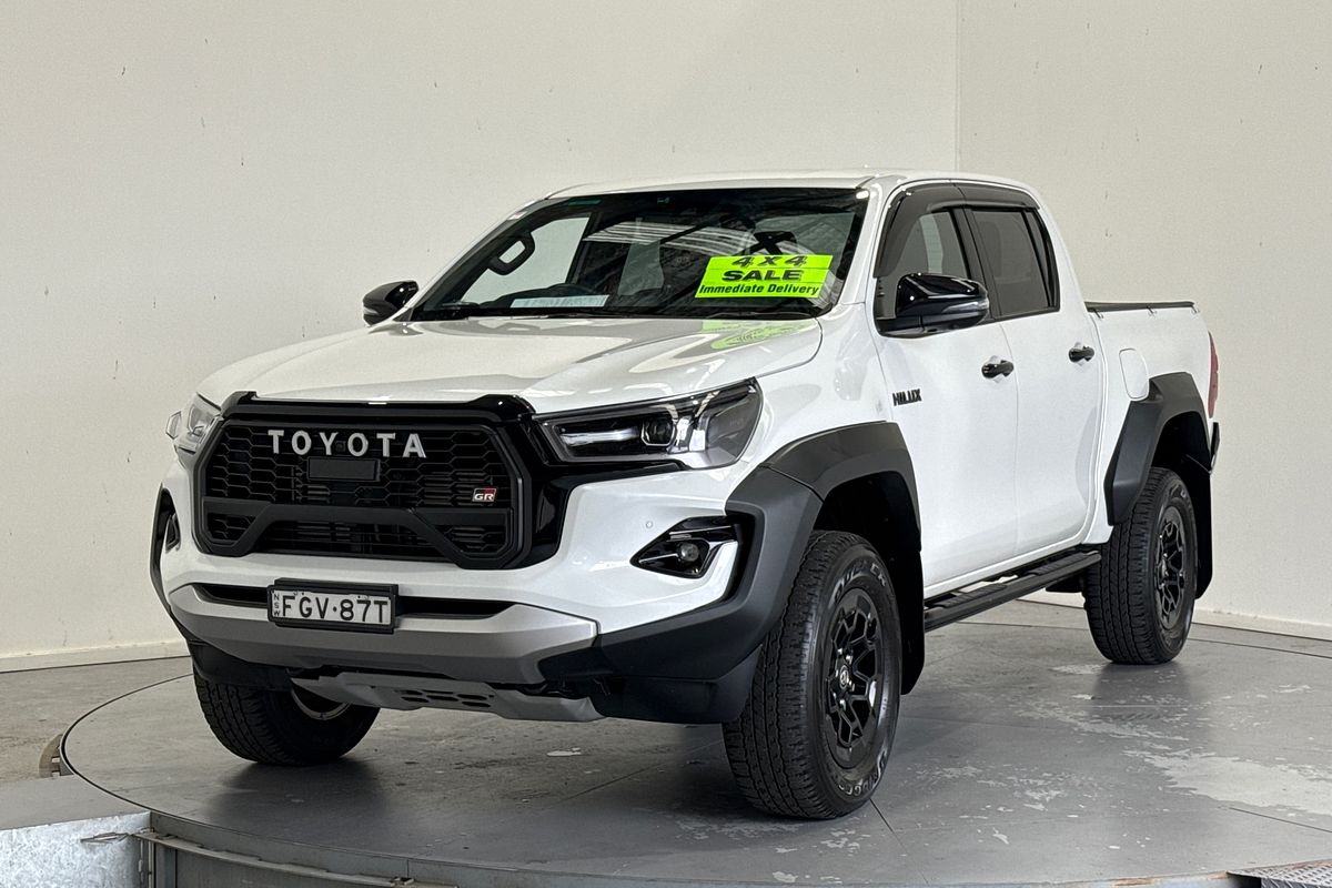 2024 Toyota Hilux GR-SPORT (4x4) GUN126R RC 4X4