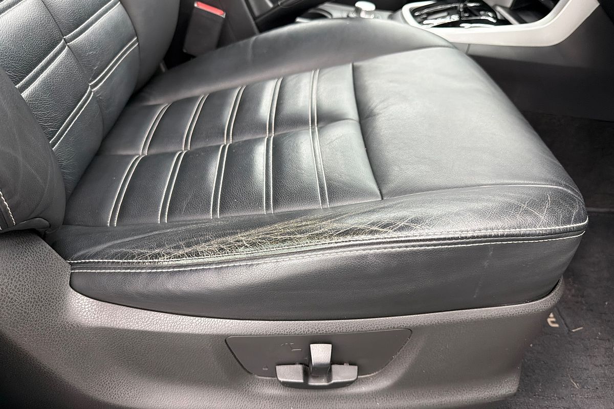 2017 Isuzu MU-X LS-T