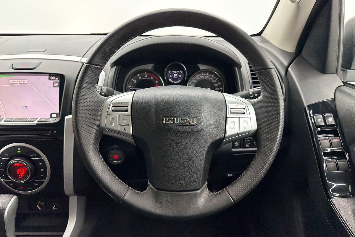 2017 Isuzu MU-X LS-T