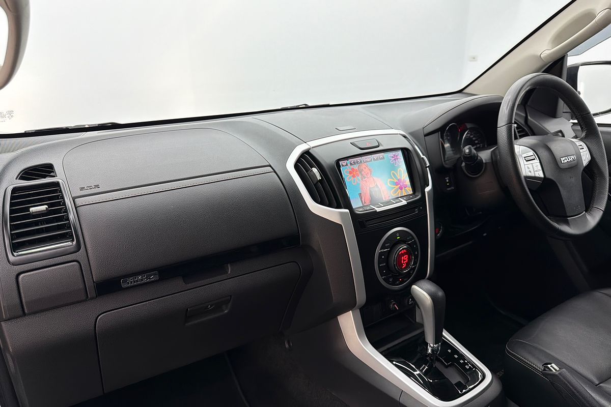 2017 Isuzu MU-X LS-T