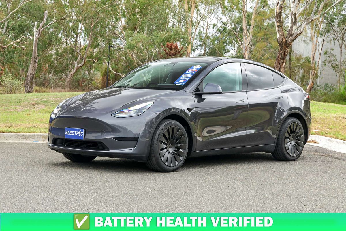 2023 Tesla Model Y Rear-Wheel Drive
