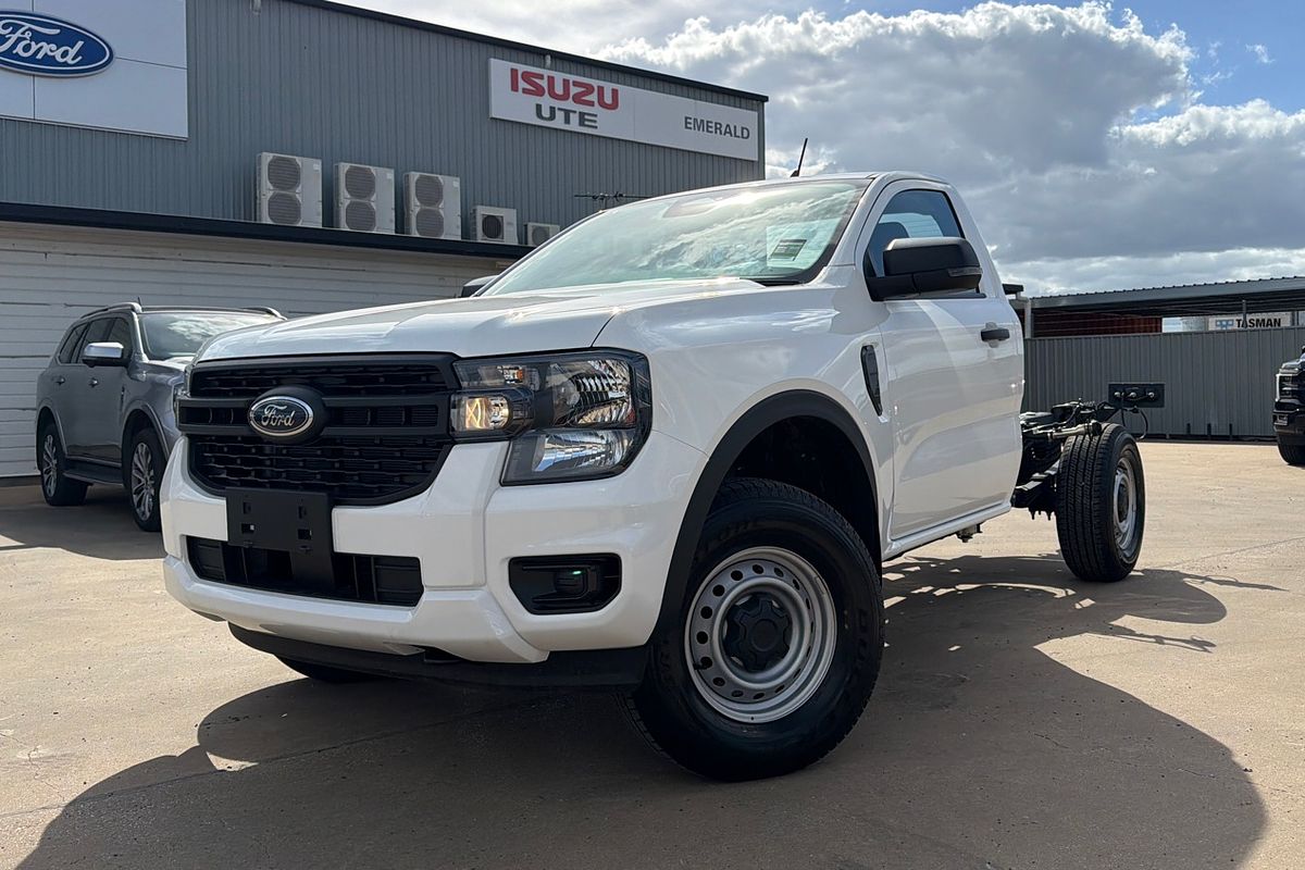 2025 Ford Ranger XL 4X4 2.0L