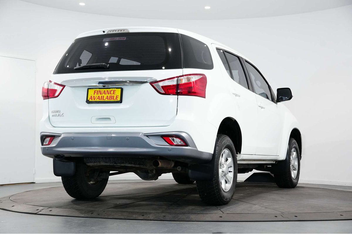2018 Isuzu MU-X LS-M