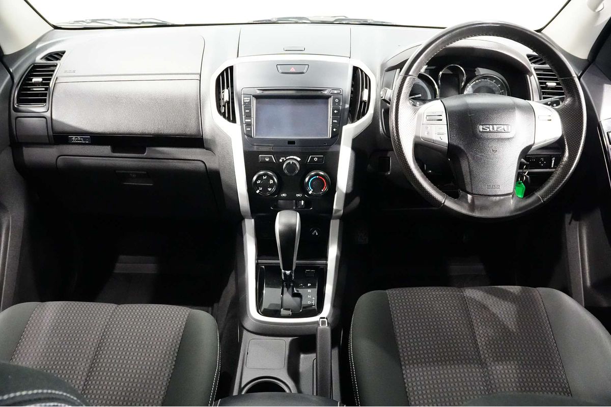 2018 Isuzu MU-X LS-M