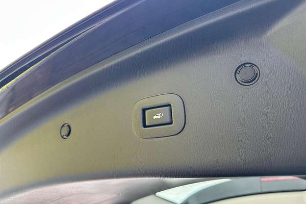 2023 Nissan Patrol Ti-L Y62 thumb-13