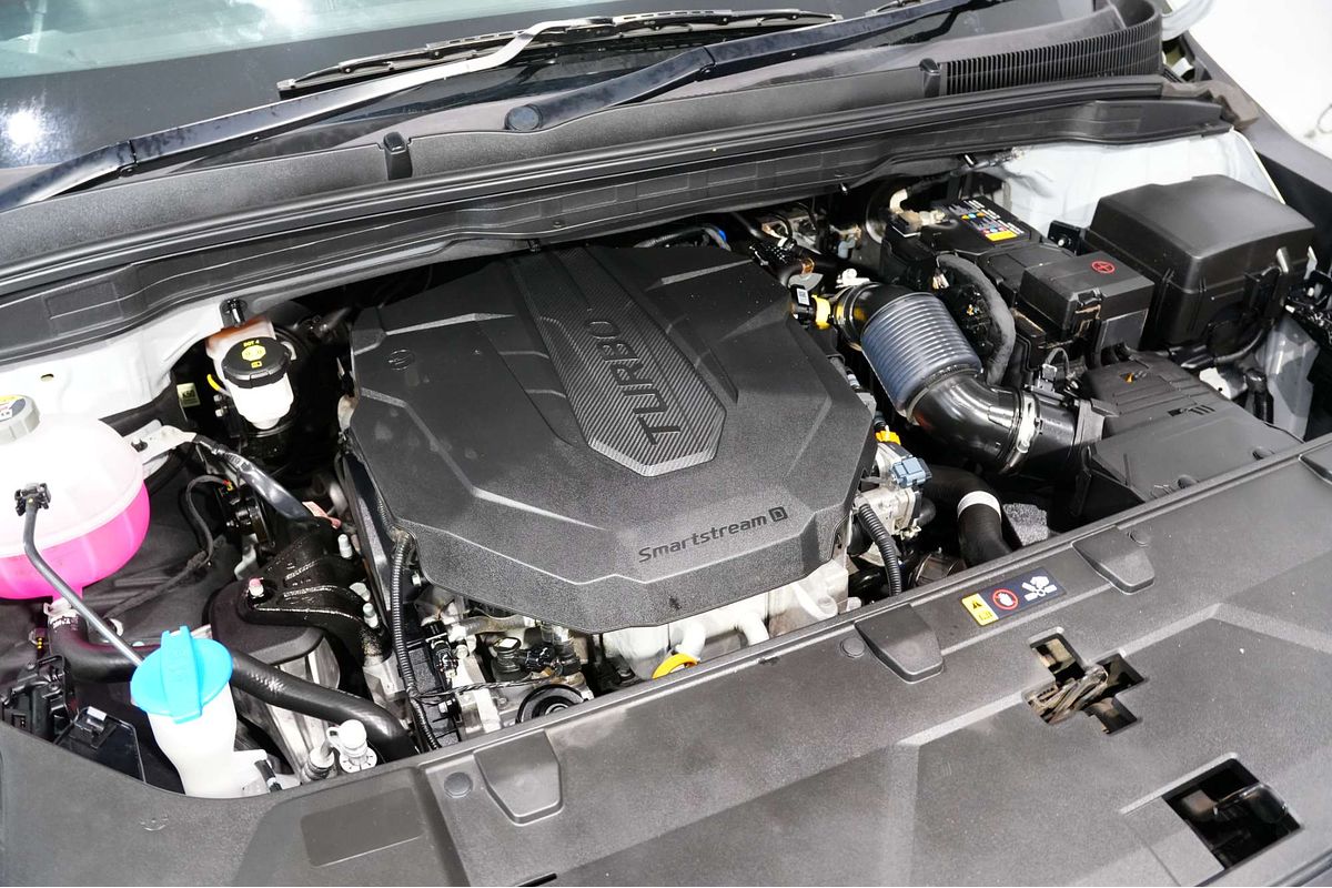 2023 Kia Carnival S KA4