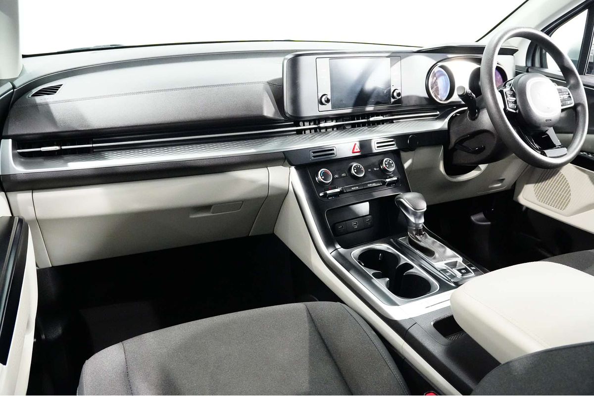 2023 Kia Carnival S KA4