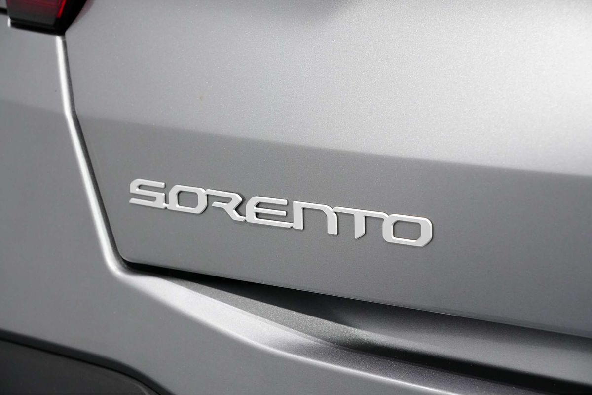 2023 Kia Sorento S MQ4 PE