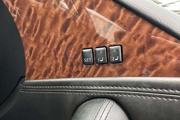 2023 Nissan Patrol Ti-L Y62 thumb-28