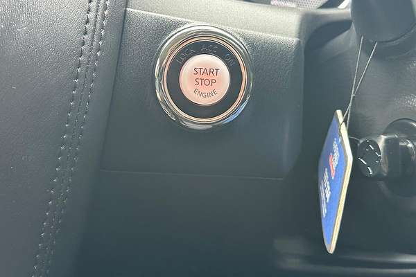 2023 Nissan Patrol Ti-L Y62 thumb-36