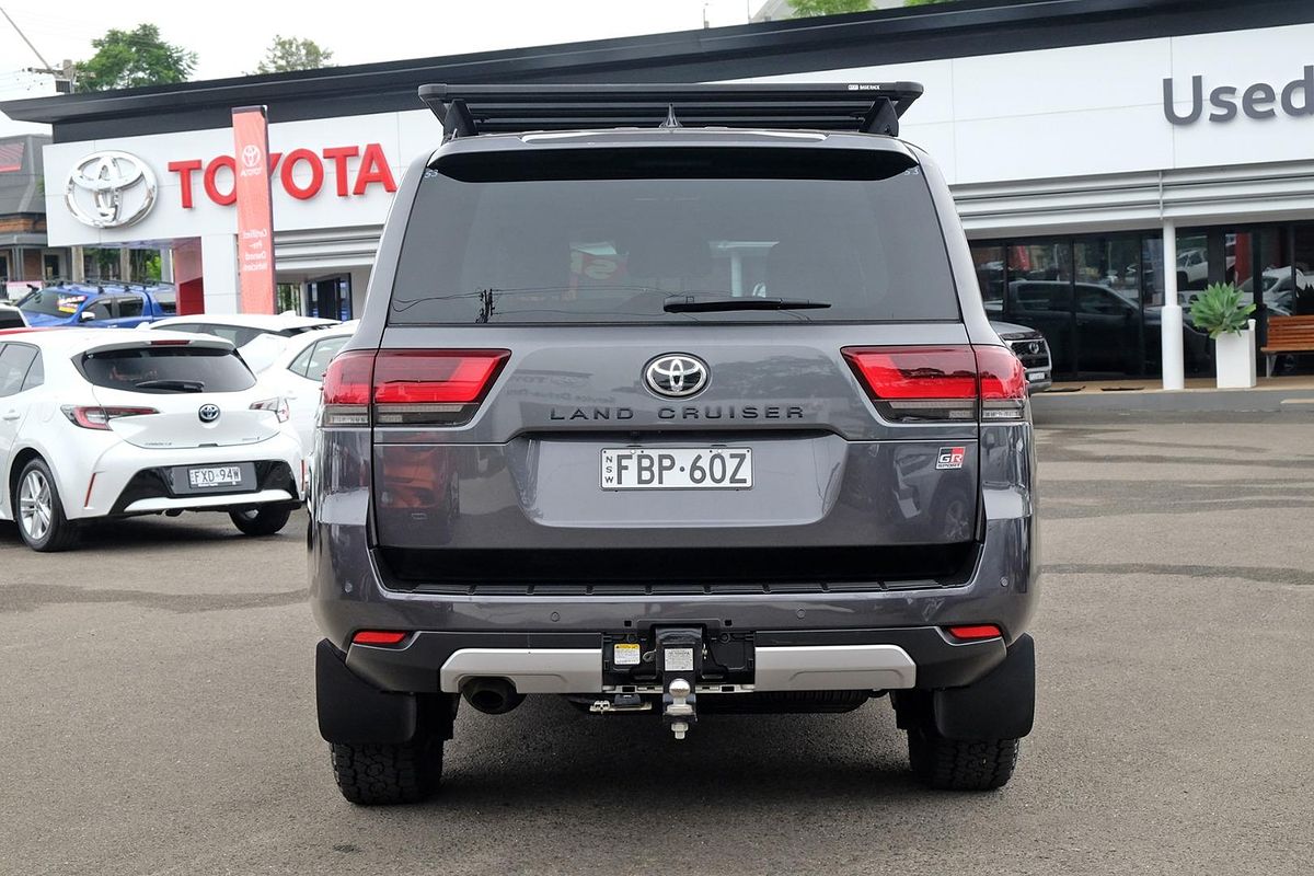 2023 Toyota Landcruiser GR Sport FJA300R