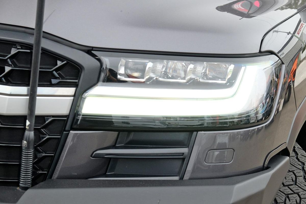 2023 Toyota Landcruiser GR Sport FJA300R