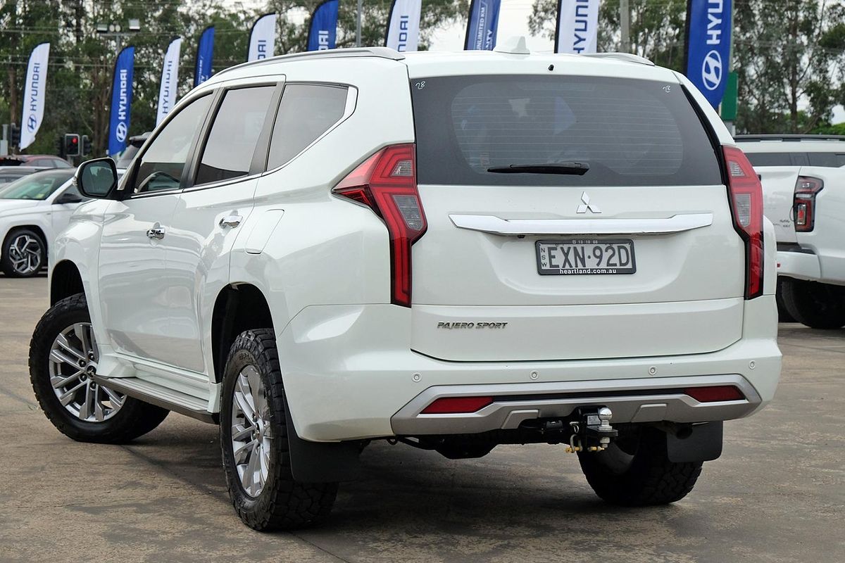 2022 Mitsubishi Pajero Sport GLX QF