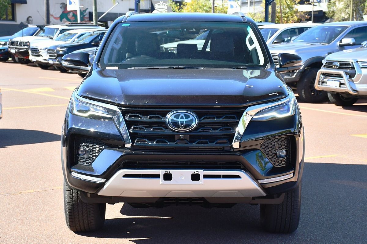 2025 Toyota Fortuner Crusade GUN156R