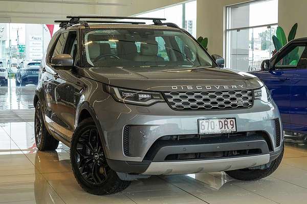 2021 Land Rover Discovery D300 S Series 5