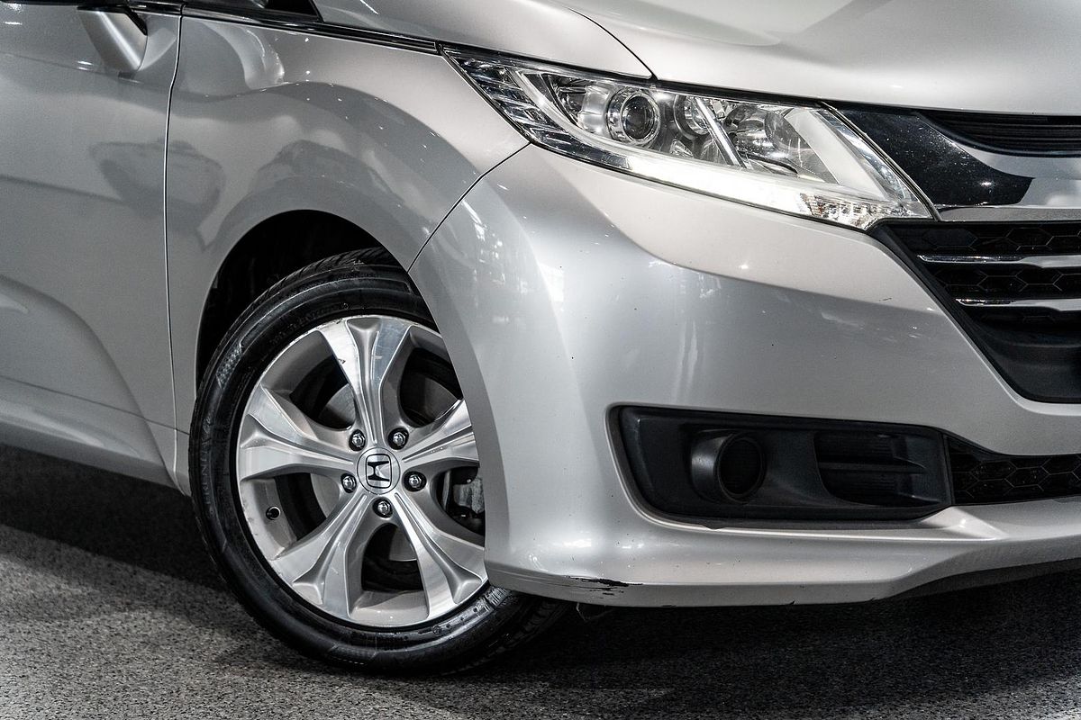 2017 Honda Odyssey VTi 5th Gen