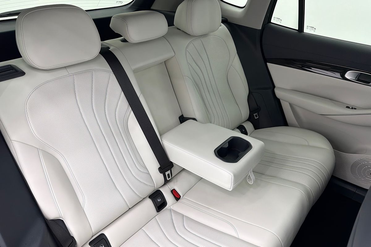 2025 Geely EX5 Inspire E245