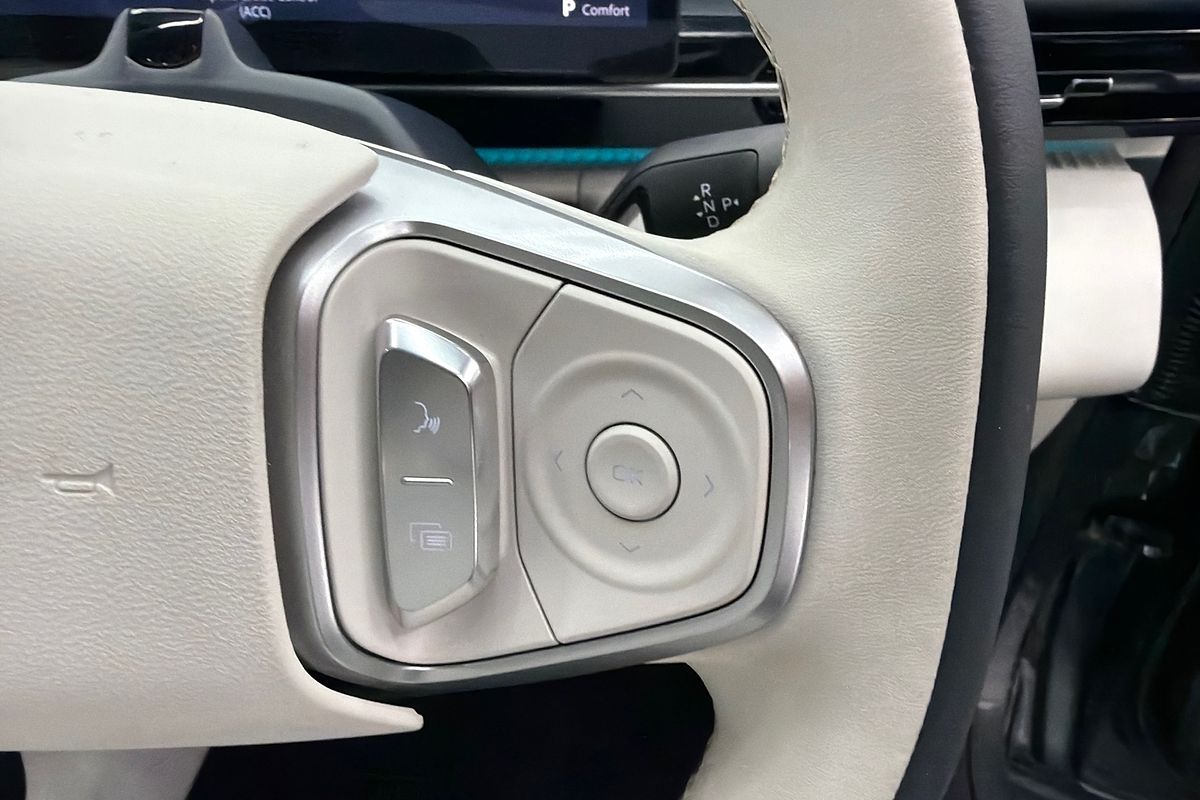 2025 Geely EX5 Inspire E245