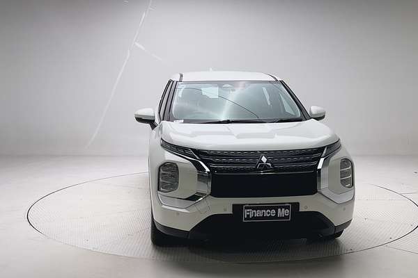 2024 Mitsubishi Outlander ES ZM thumb-2