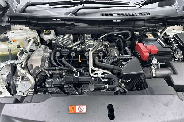 2024 Mitsubishi Outlander ES ZM thumb-10