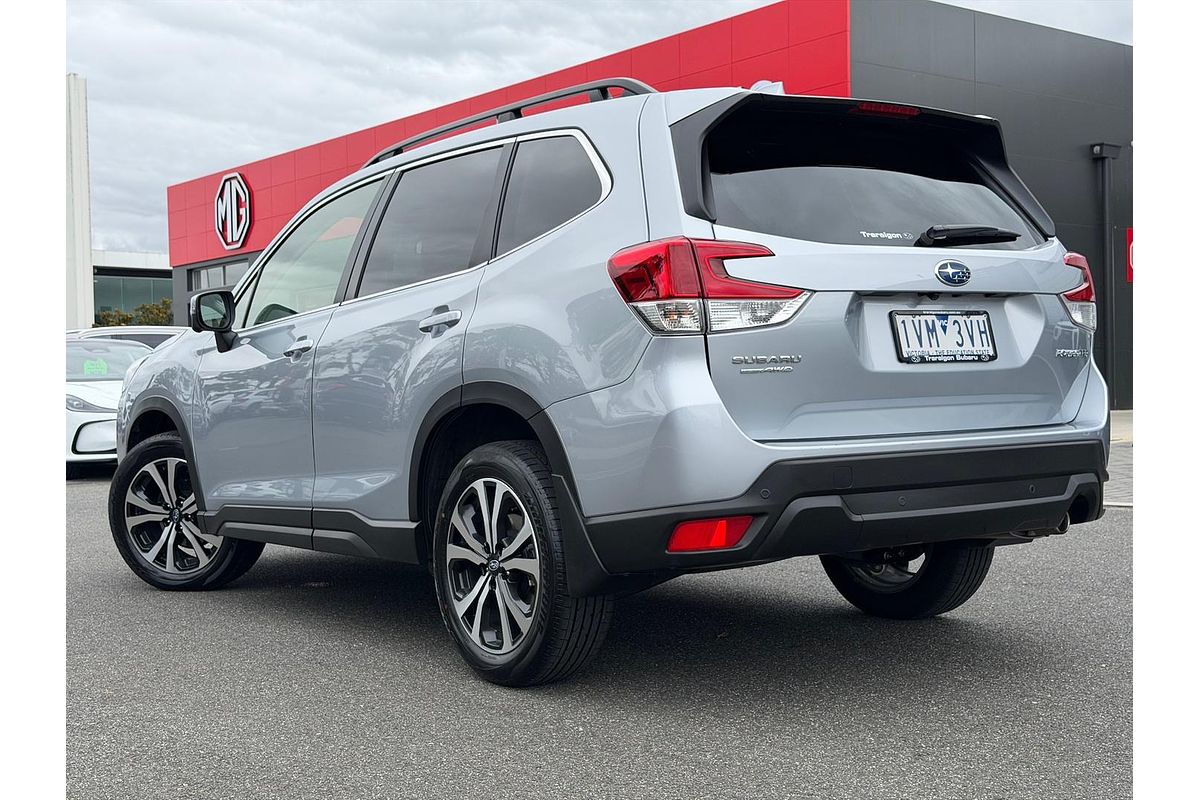 2022 Subaru Forester 2.5i Premium S5