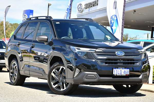 2025 Subaru Forester Premium S6