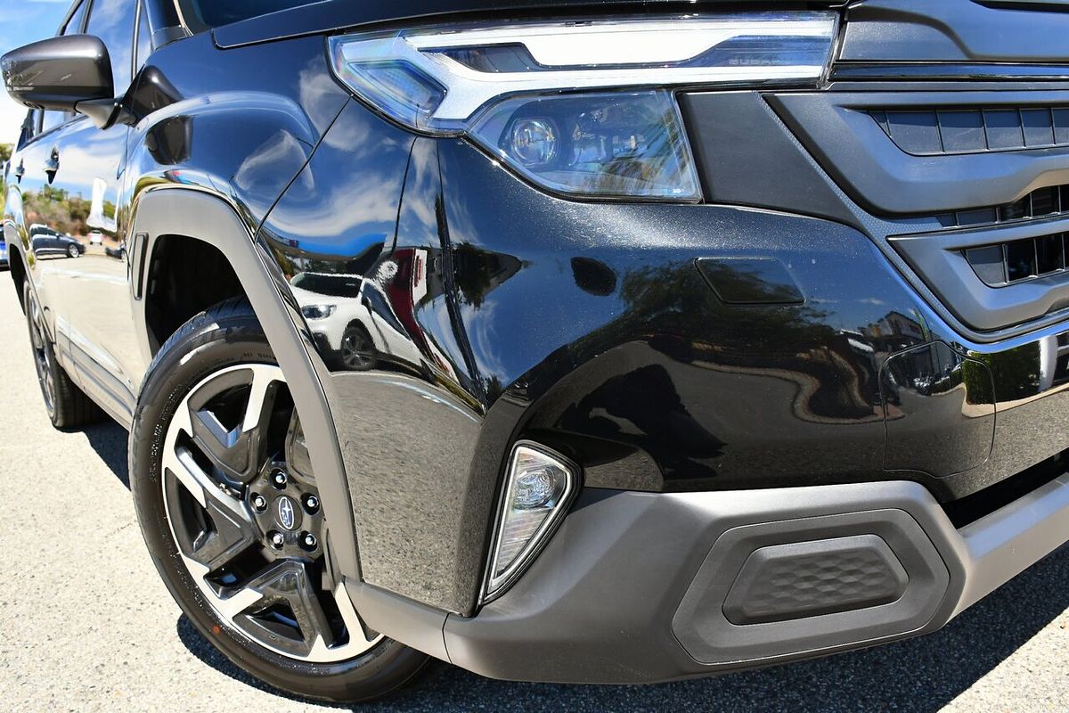 2025 Subaru Forester Premium S6