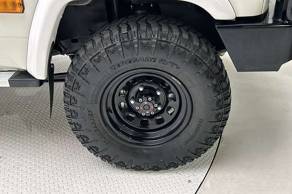 2023 Toyota Landcruiser Workmate VDJL79R 4X4 thumb-9