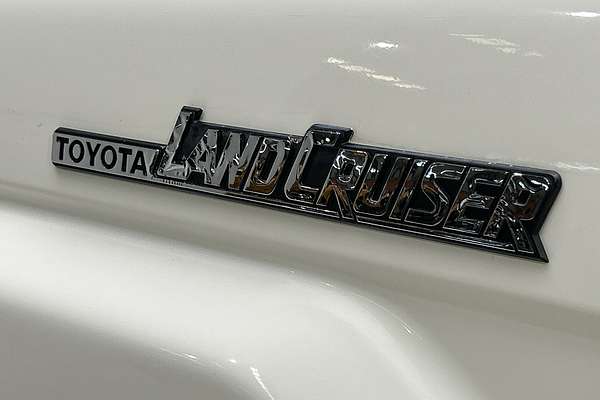 2023 Toyota Landcruiser Workmate VDJL79R 4X4 thumb-21