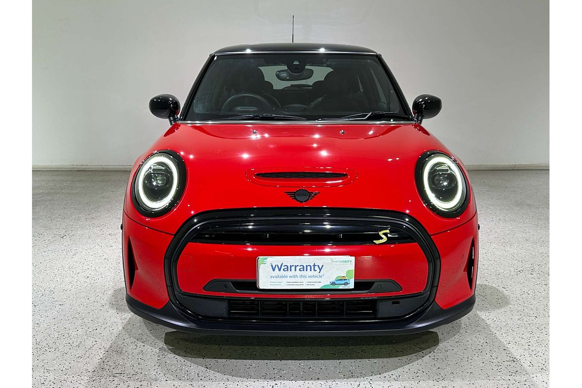 2023 MINI Hatch Cooper SE MINI Yours F56 LCI-2
