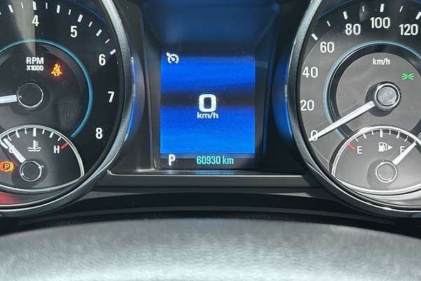 2016 Holden Calais V VF Series II thumb-13