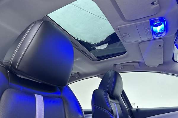 2016 Holden Calais V VF Series II thumb-14