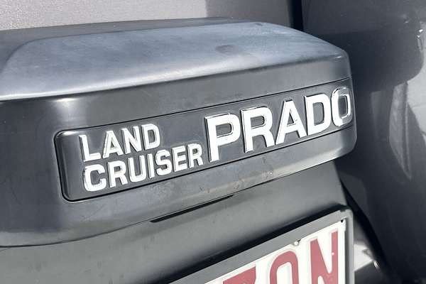 2015 Toyota Landcruiser Prado VX KDJ150R thumb-21