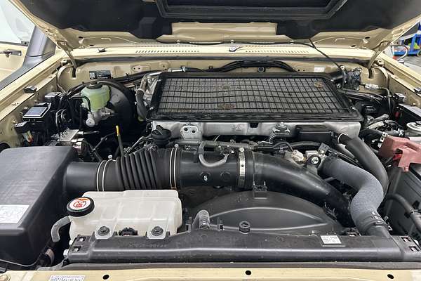 2022 Toyota Landcruiser GXL VDJ79R 4X4 thumb-10