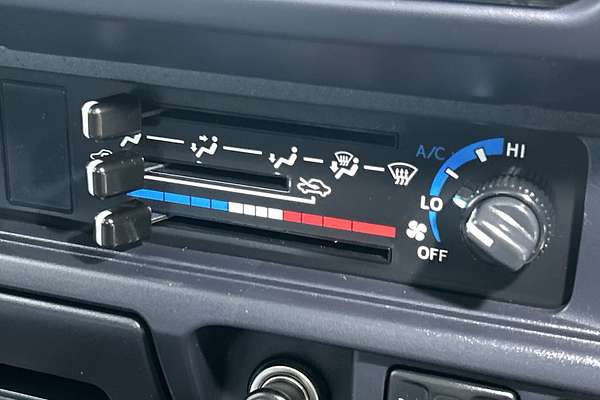 2022 Toyota Landcruiser GXL VDJ79R 4X4 thumb-14