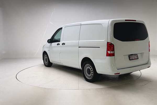 2022 Mercedes-Benz Vito 116CDI 447 MWB thumb-8