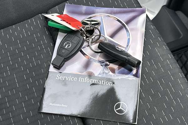 2022 Mercedes-Benz Vito 116CDI 447 MWB thumb-21