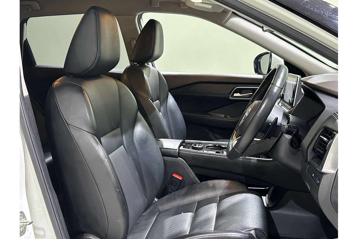 2023 Nissan X-TRAIL ST-L T33