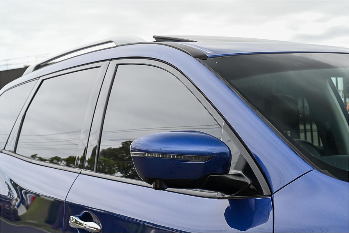 2017 Nissan Pathfinder ST-L R52 Series II