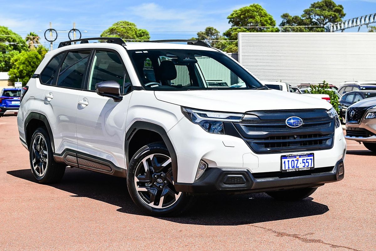 2025 Subaru Forester  S6