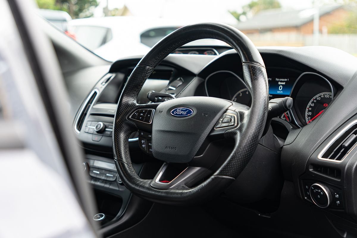 2017 Ford Focus ST LZ